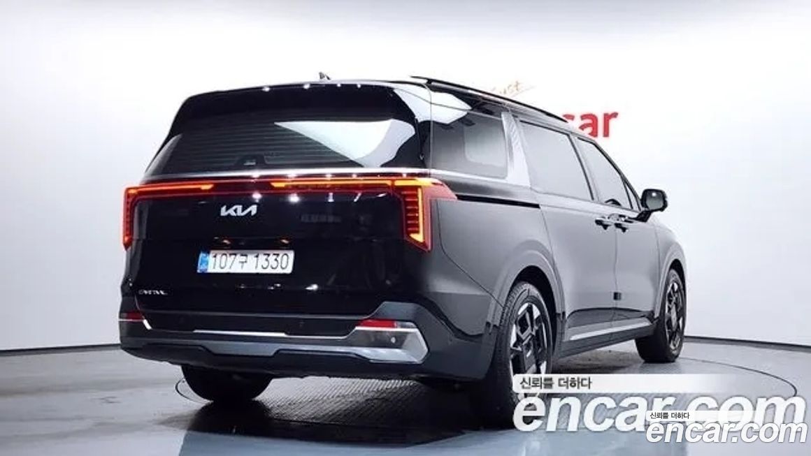 Kia Canival 2025