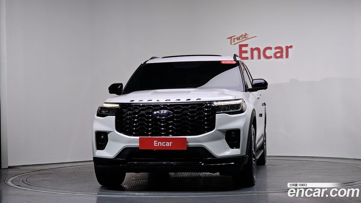 Ford Explorer 2025