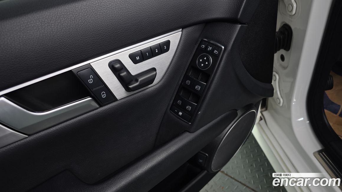 Mercedes-Benz C-Class 2013