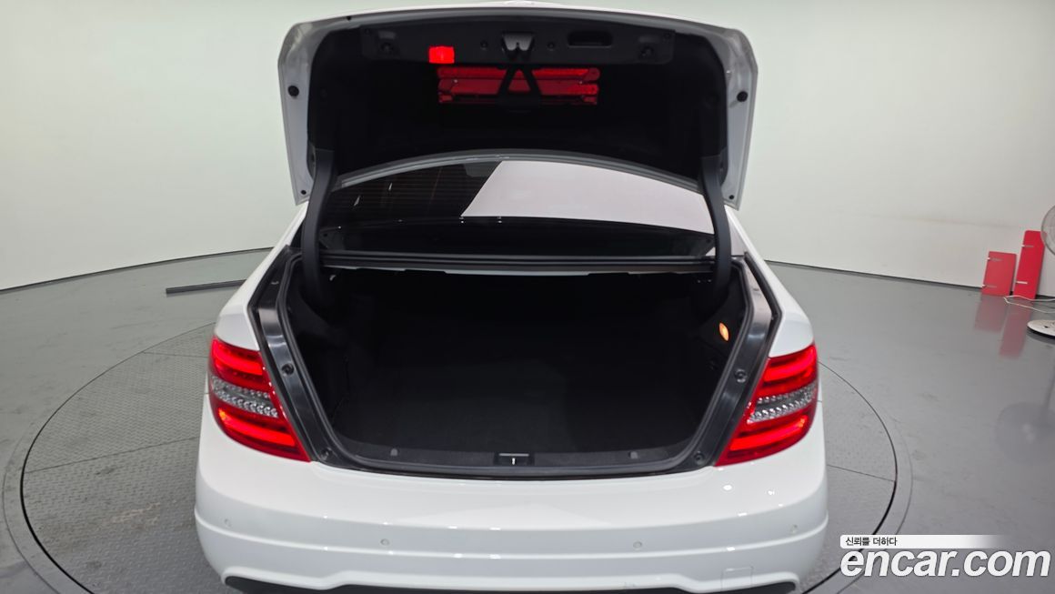 Mercedes-Benz C-Class 2013