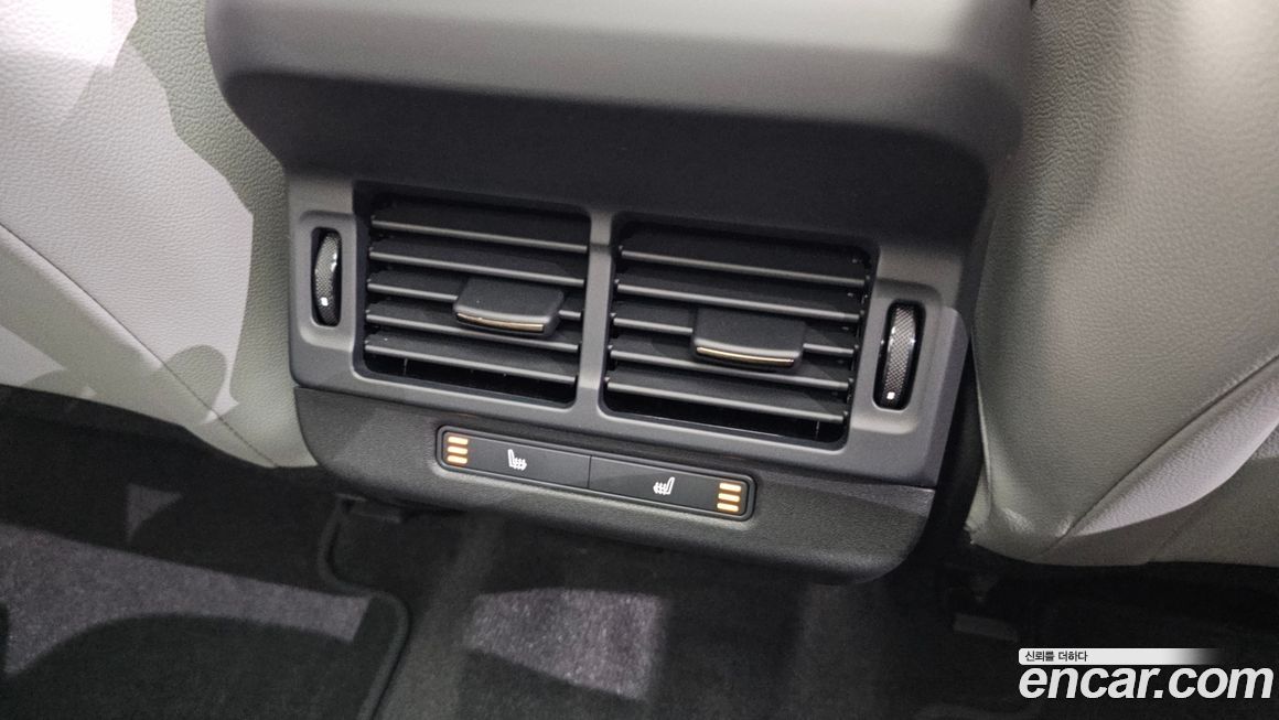 Land Rover Range Rover Evoque 2025