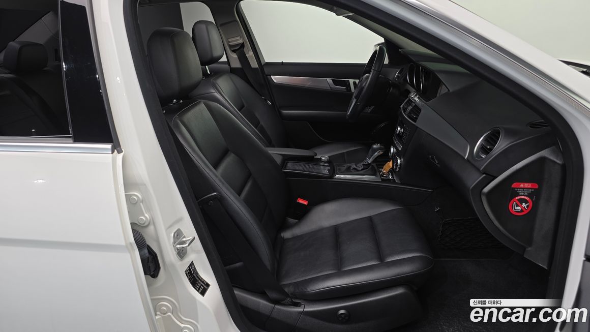 Mercedes-Benz C-Class 2013