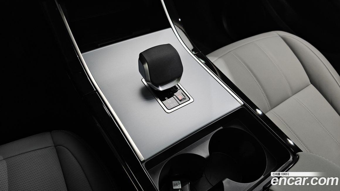 Land Rover Range Rover Evoque 2025