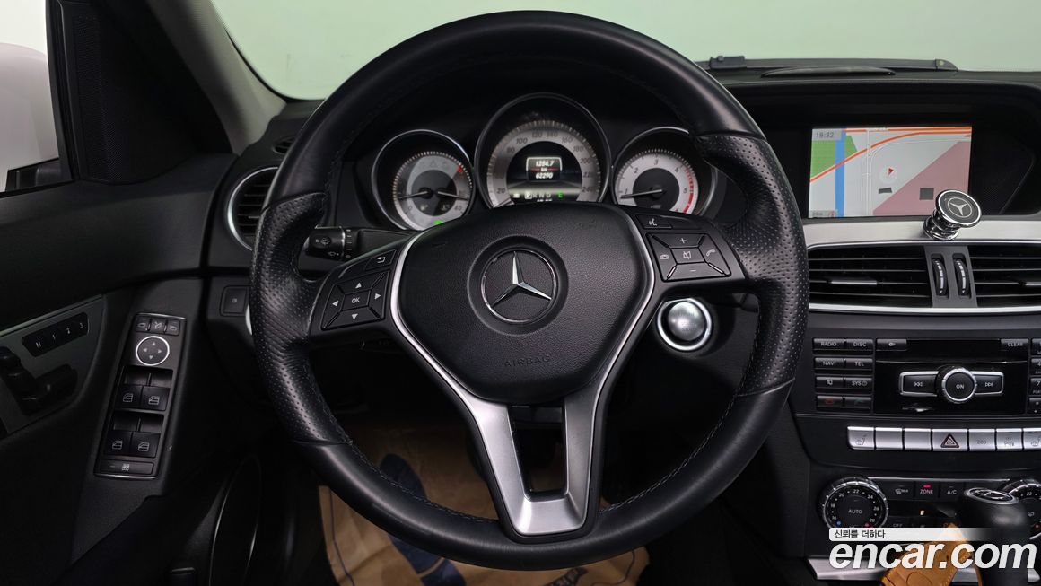 Mercedes-Benz C-Class 2013