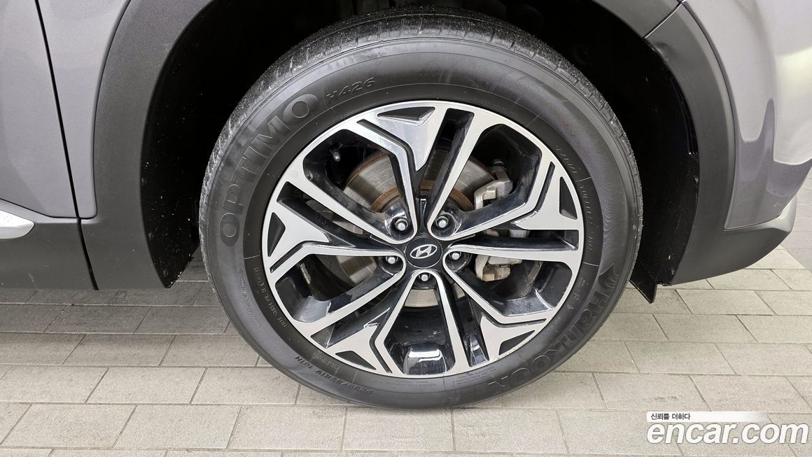 Hyundai Santafe 2020