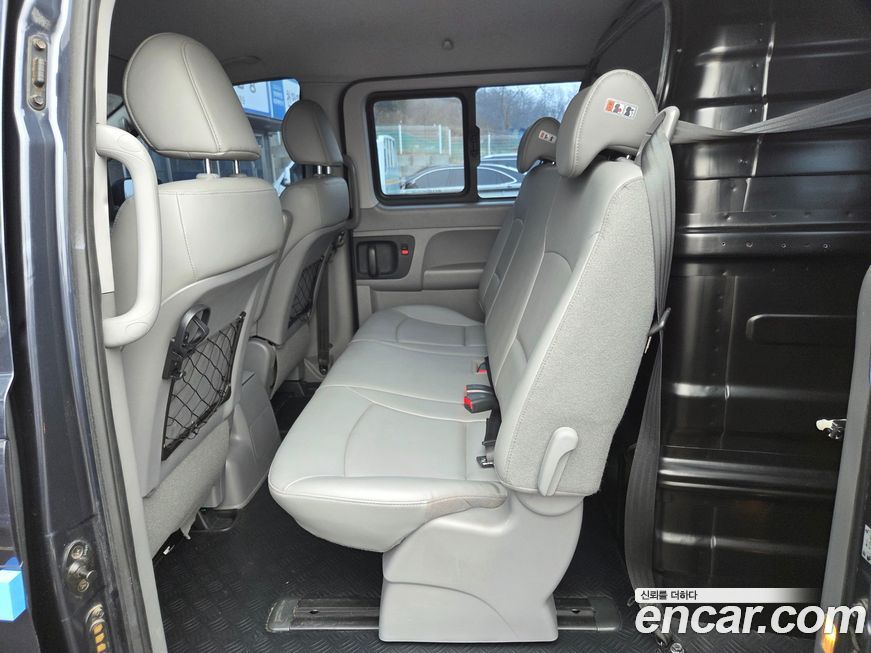 Hyundai Starex 2017
