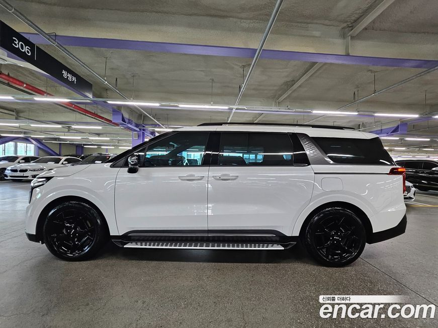 Kia Canival 2025
