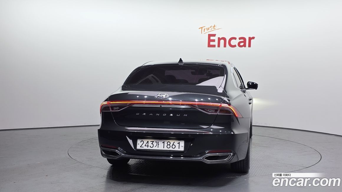 Hyundai Grandeur 2021