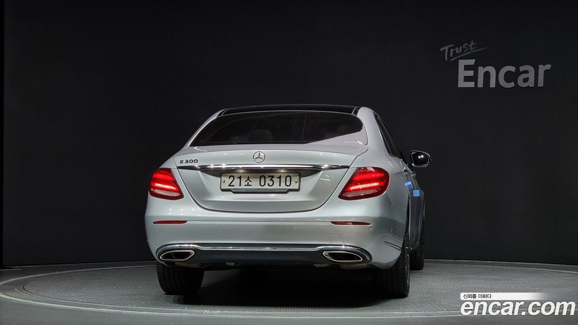 Mercedes-Benz E-Class 2017