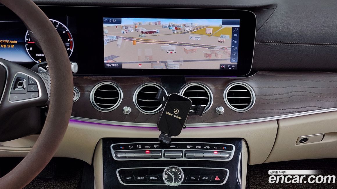 Mercedes-Benz E-Class 2017