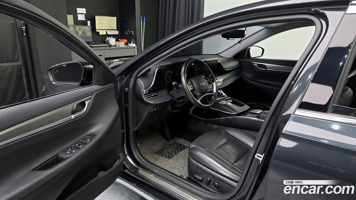 Hyundai Grandeur 2021