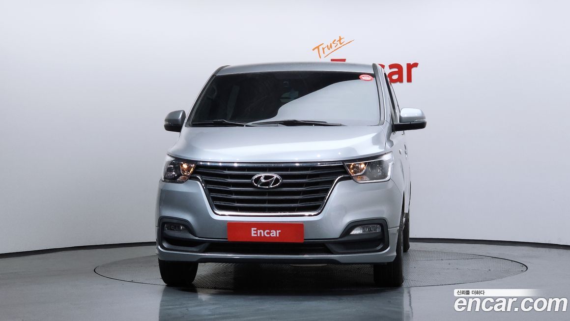 Hyundai Starex 2020