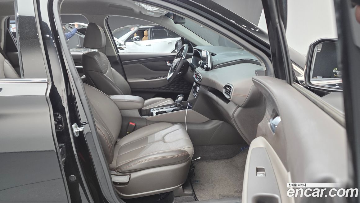 Hyundai Santafe 2020