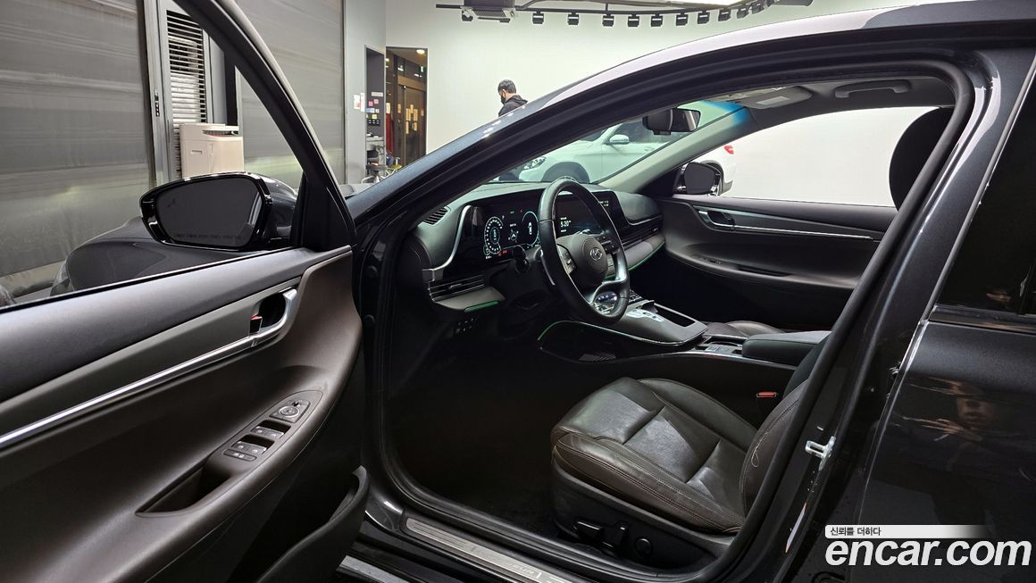 Hyundai Grandeur 2021