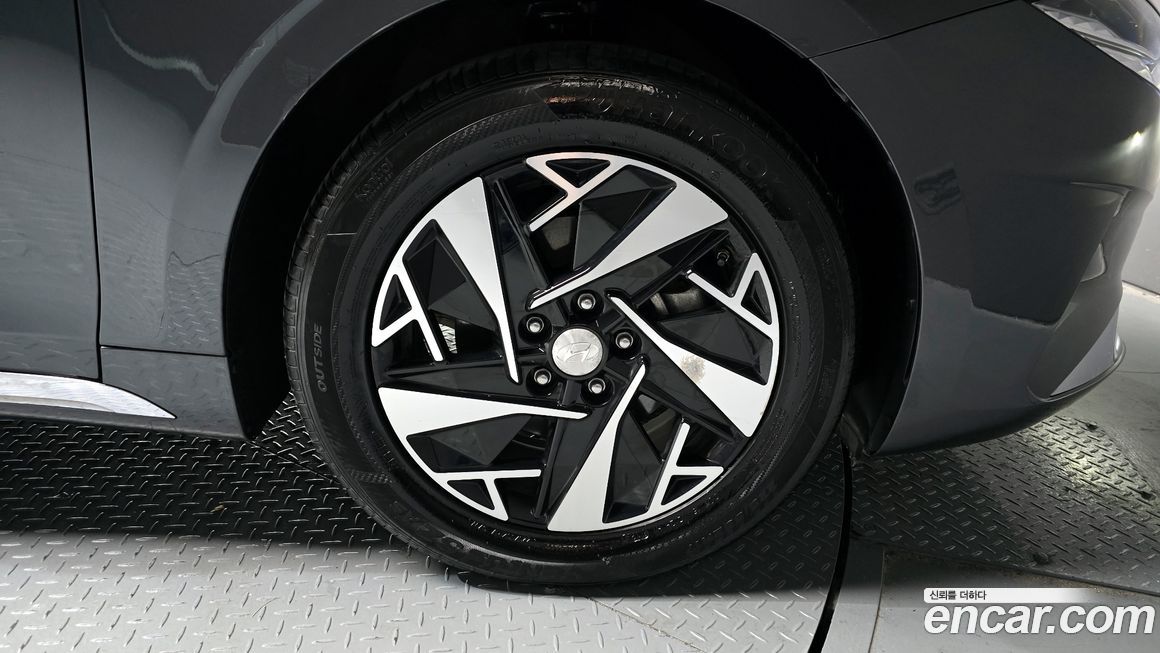 Hyundai Grandeur 2021