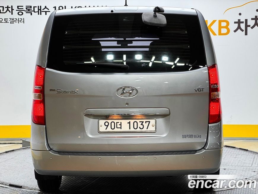 Hyundai Starex 2017