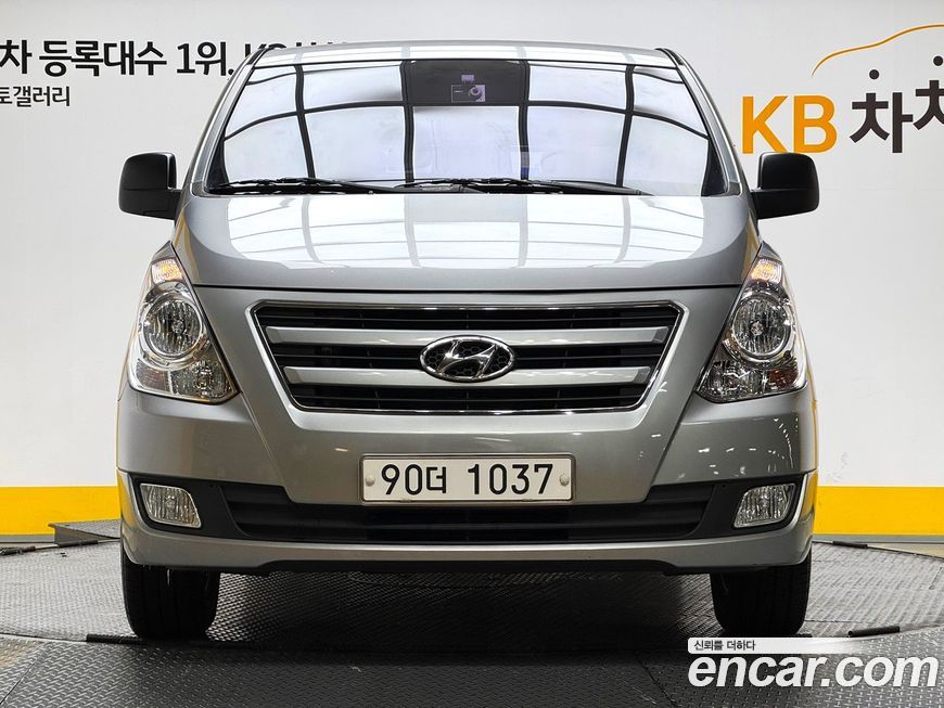 Hyundai Starex 2017