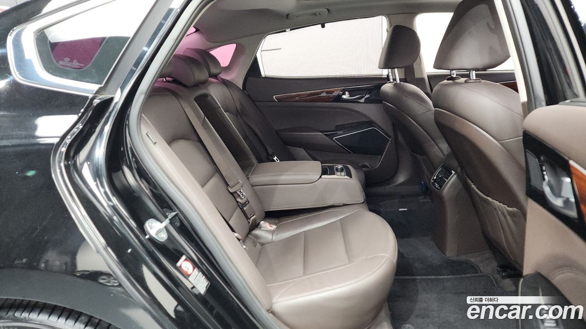 Kia K7 2016
