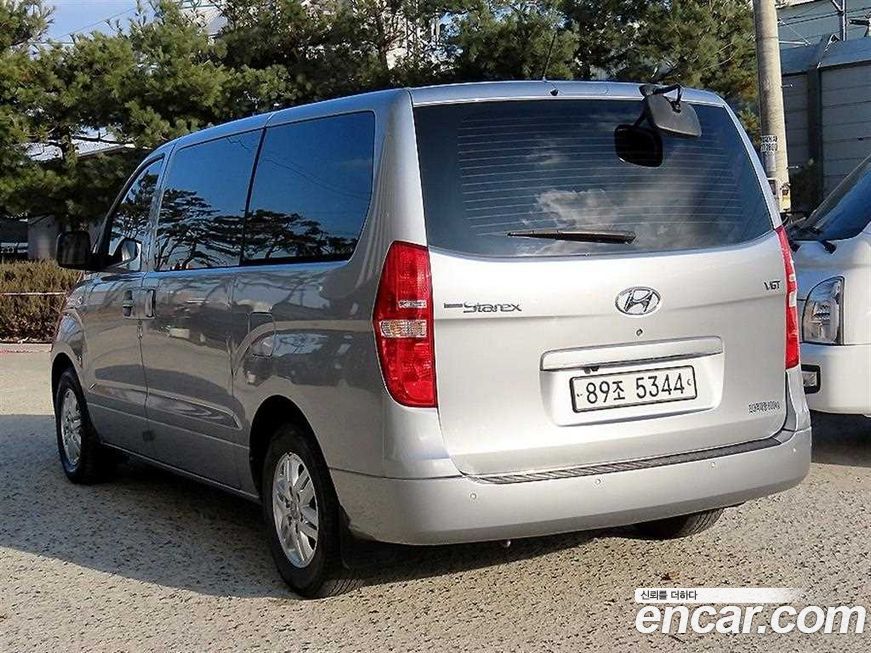 Hyundai Starex 2020