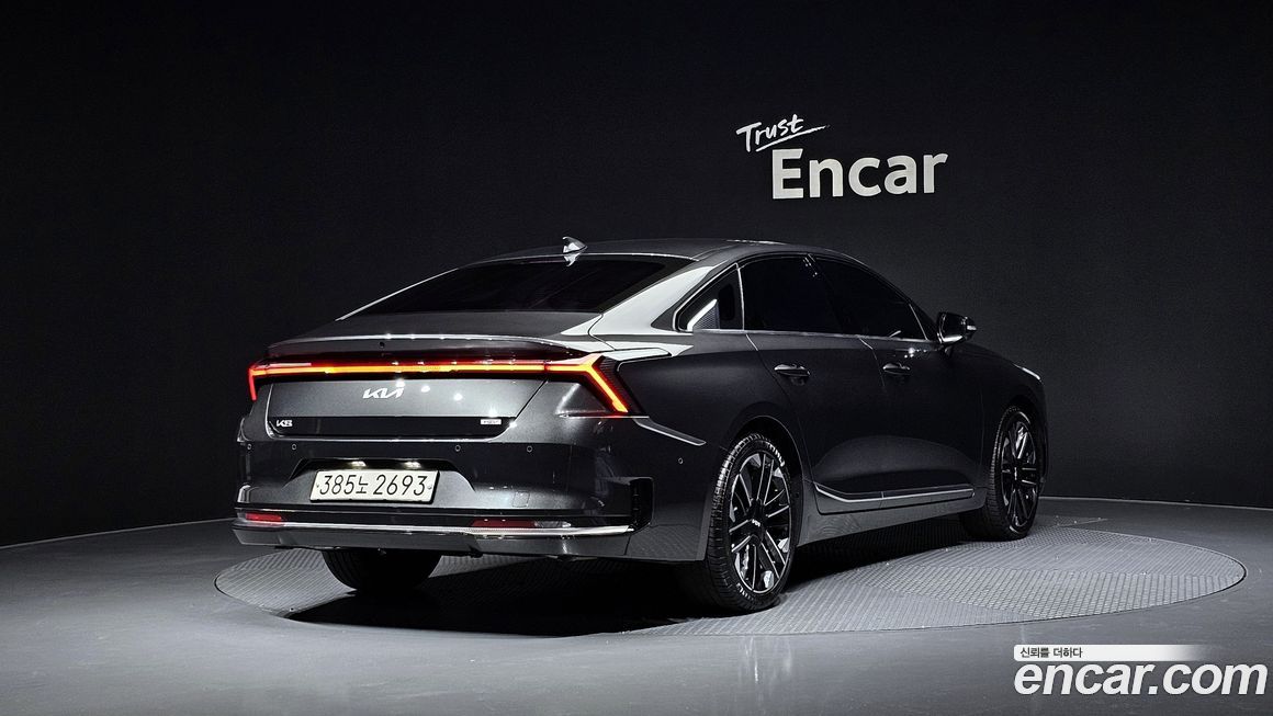Kia K8 2025