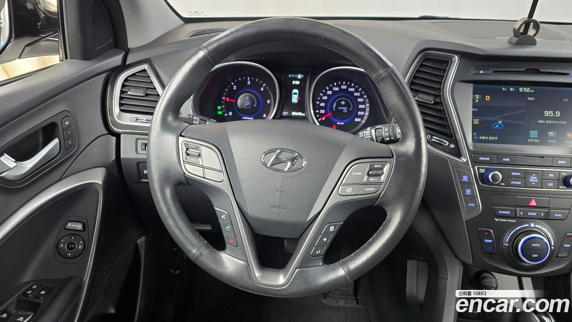 Hyundai Santafe 2015