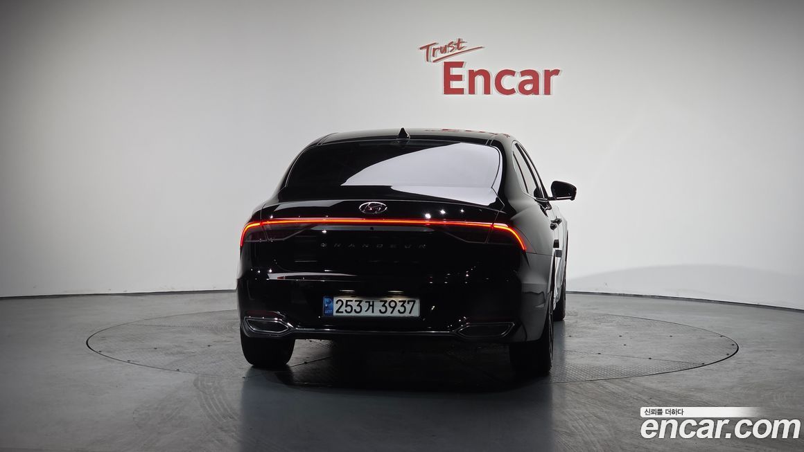 Hyundai Grandeur 2021