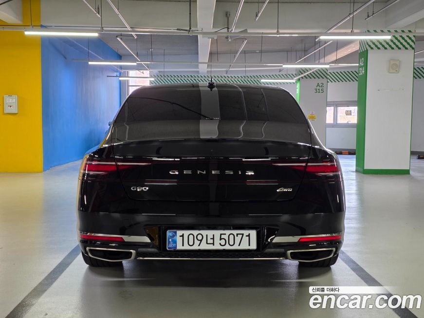 Genesis G90 2023