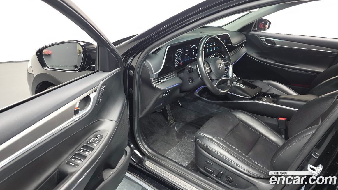 Hyundai Grandeur 2021