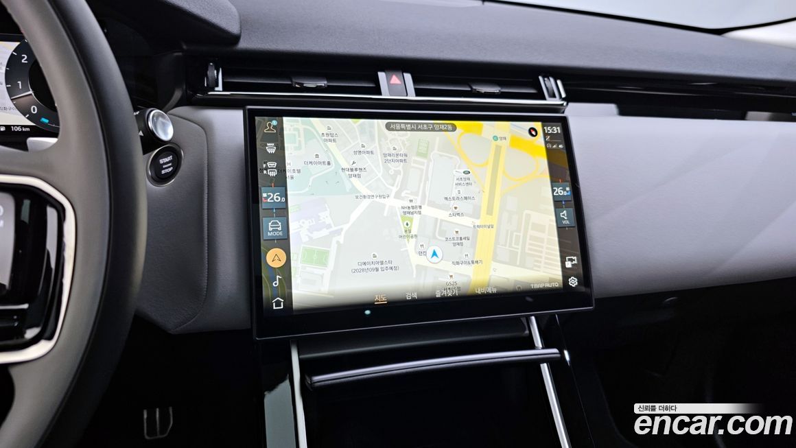 Land Rover Range Rover Velar 2025