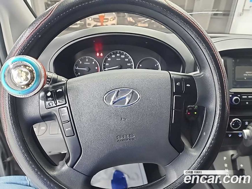 Hyundai Starex 2018
