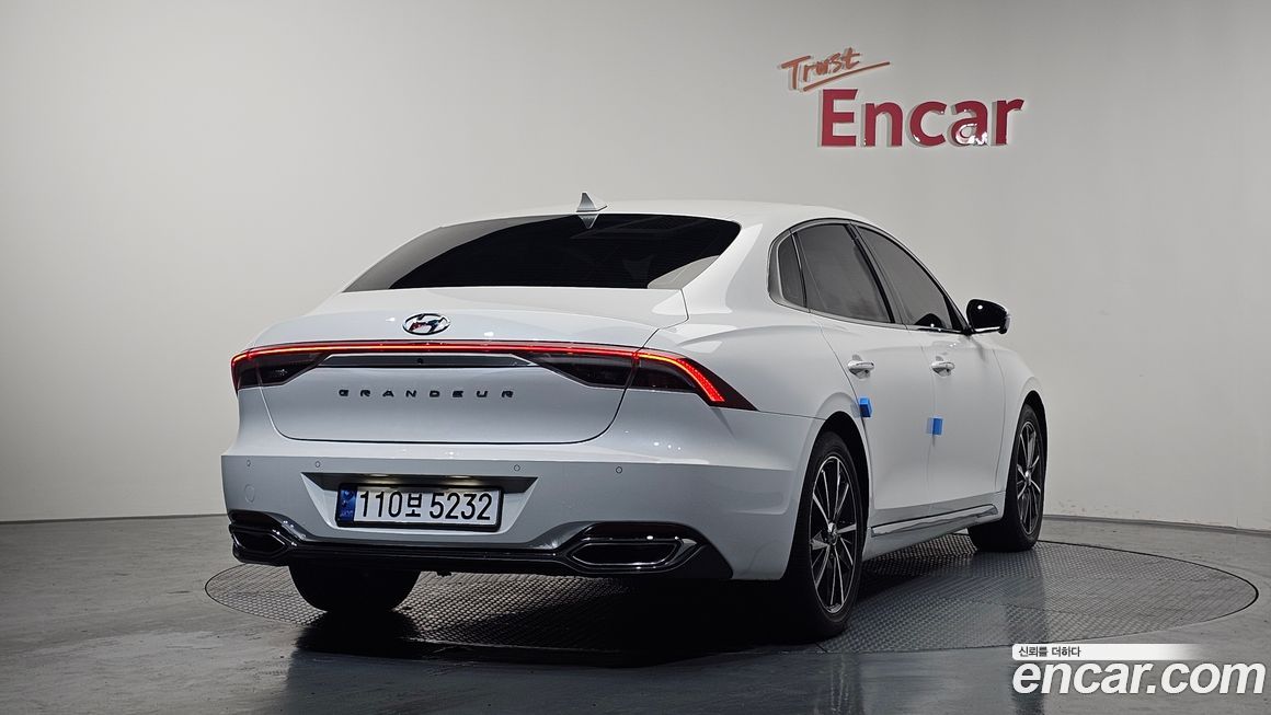 Hyundai Grandeur 2022