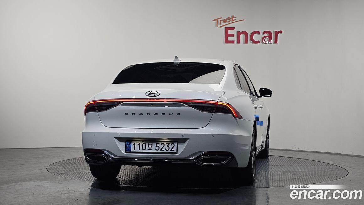 Hyundai Grandeur 2022