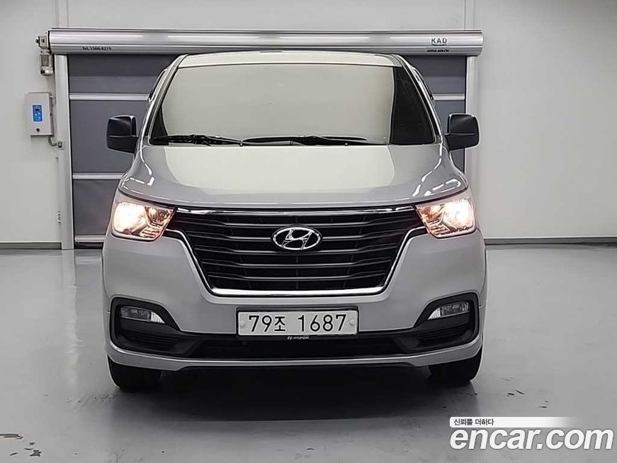 Hyundai Starex 2018