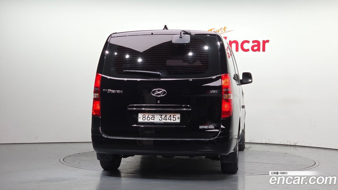 Hyundai Starex 2019