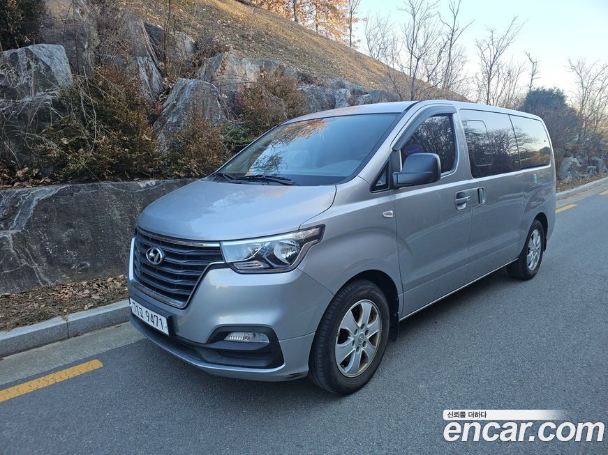 Hyundai Starex 2019