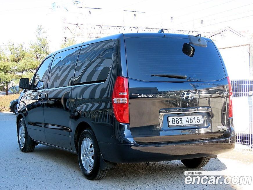 Hyundai Starex 2019