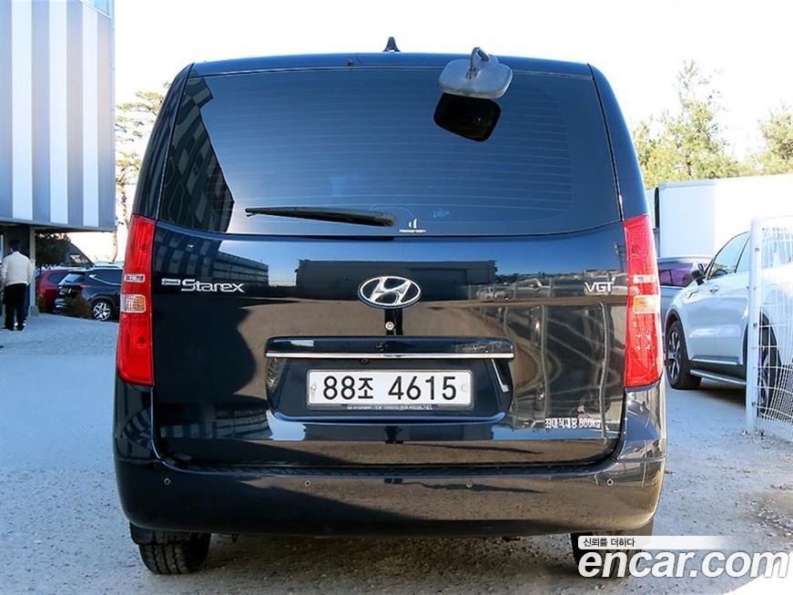 Hyundai Starex 2019