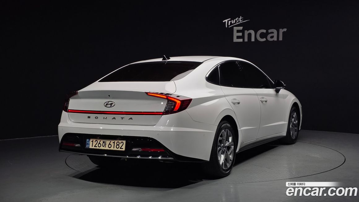 Hyundai Sonata 2022