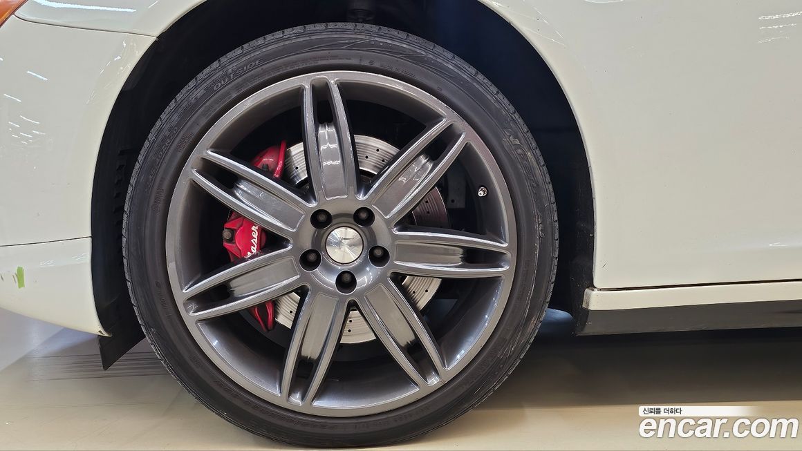 Maserati Quattroporte 2014