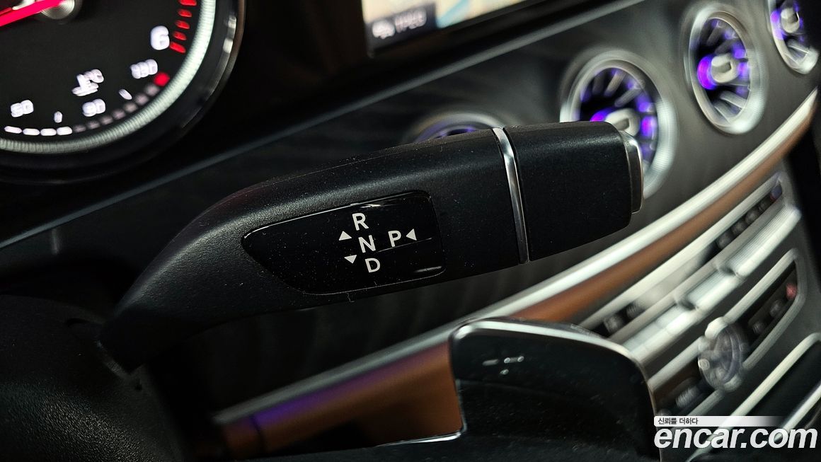 Mercedes-Benz E-Class 2019