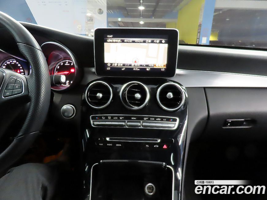 Mercedes-Benz C-Class 2018