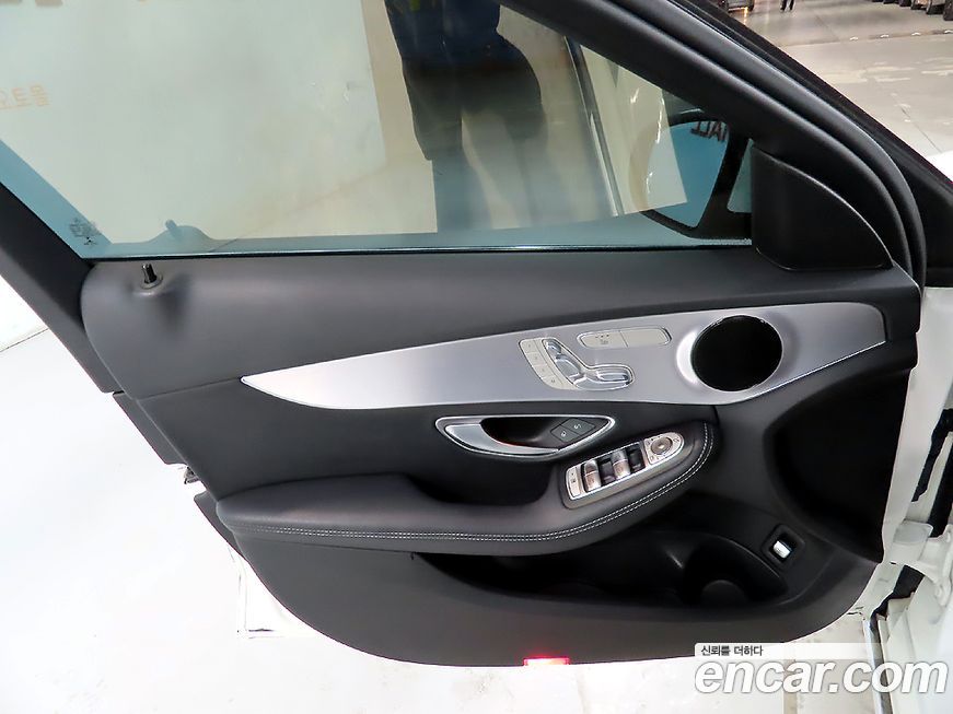 Mercedes-Benz C-Class 2018