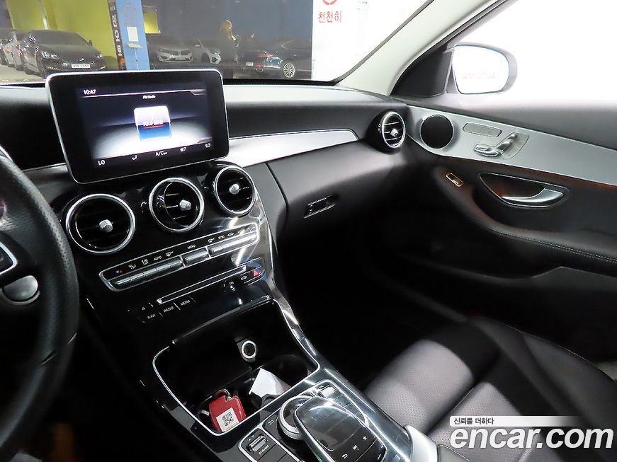 Mercedes-Benz C-Class 2018