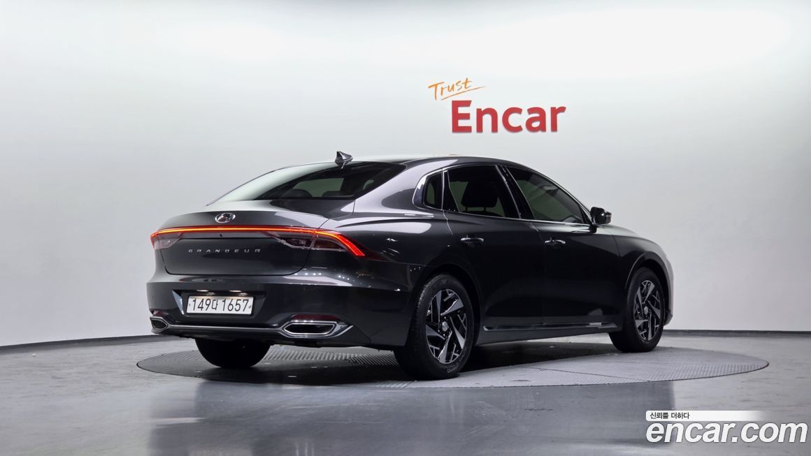 Hyundai Grandeur 2021