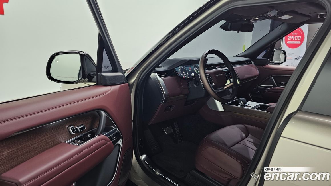 Land Rover Range Rover 2025