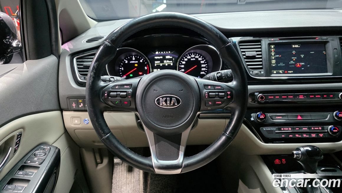 Kia Canival 2016