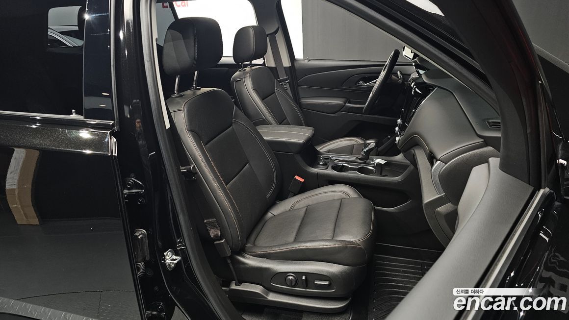 ChevroletGMDaewoo Traverse 2021