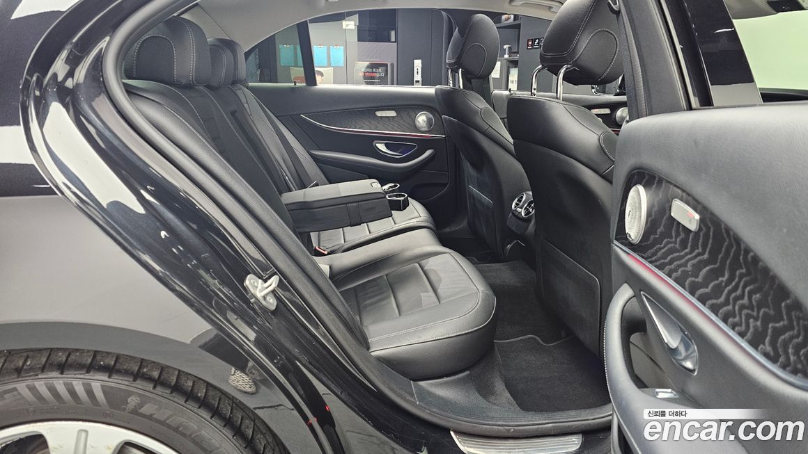 Mercedes-Benz E-Class 2018