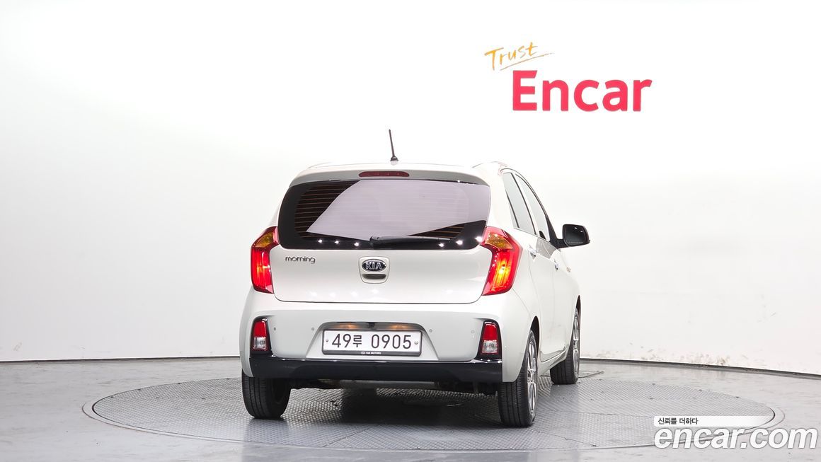 Kia morning 2016