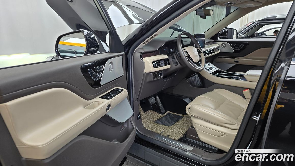 Lincoln Aviator 2023